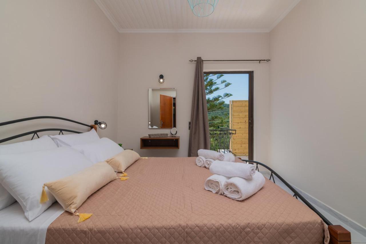 Arokaria Apartment Alykanas  Eksteriør billede